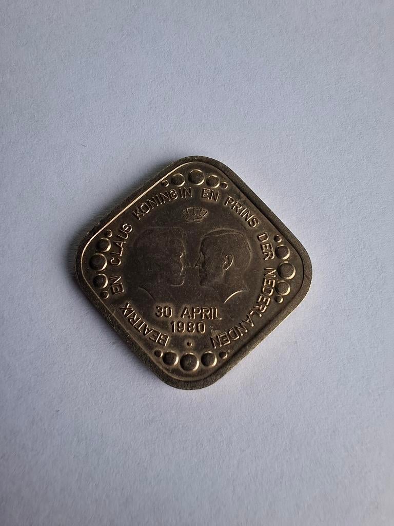 Koningin Beatrix inhuldigingsmunt 1980, Postzegels en Munten, Ophalen of Verzenden, Koningin Beatrix