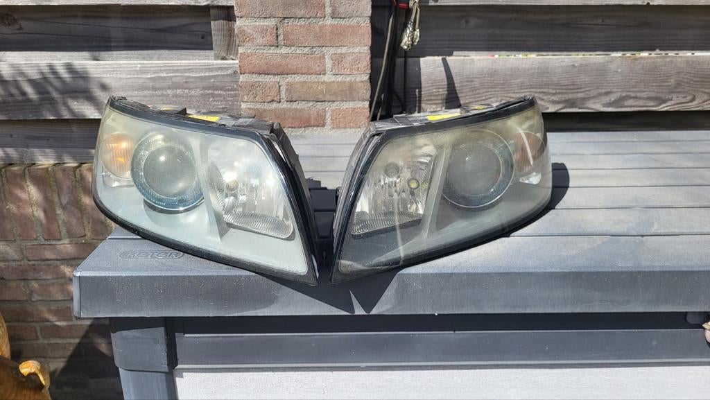 Koplampen Volvo C30, S40, V50, Auto-onderdelen, Ophalen of Verzenden, Gebruikt, Volvo