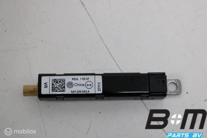 Antenneversterker VW Passat B7 3AF035552A, Gebruikt