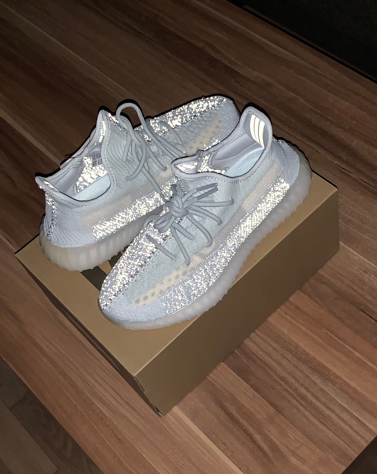 Adidas yeezy boost 350 v2 - Cloud White - REFLECTIVE - 42, Kleding | Heren, Wit, Nieuw, Ophalen of Verzenden, Sneakers of Gympen