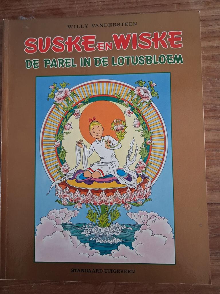 Suske en Wiske: De parel in de lotusbloem, Boeken, Stripboeken, Eén stripboek, Ophalen of Verzenden, Gelezen