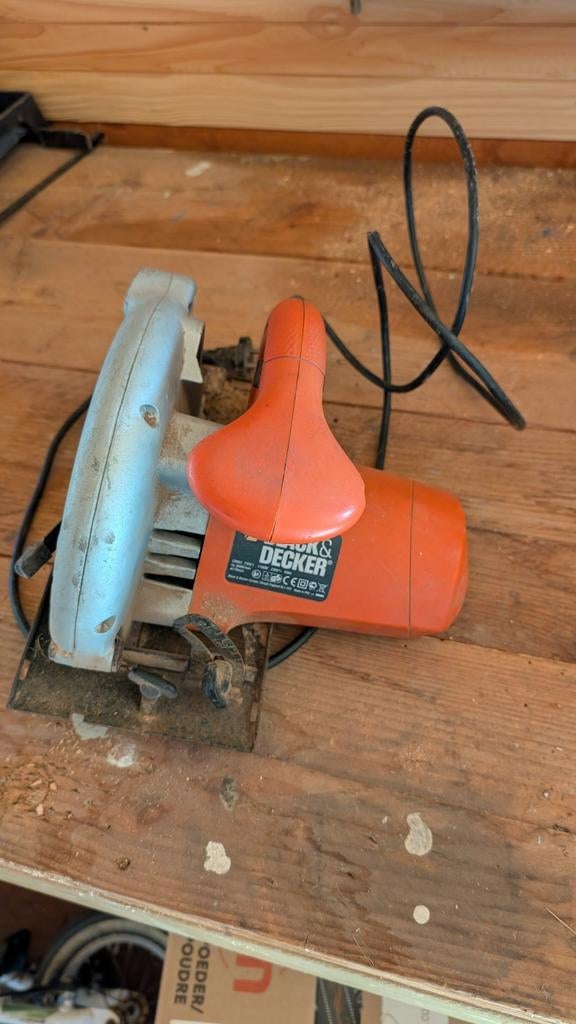 Black & Decker Cirkelzaag - Gebruikt maar functioneel, Ophalen, Gebruikt, Cirkelzaag, 600 tot 1200 watt
