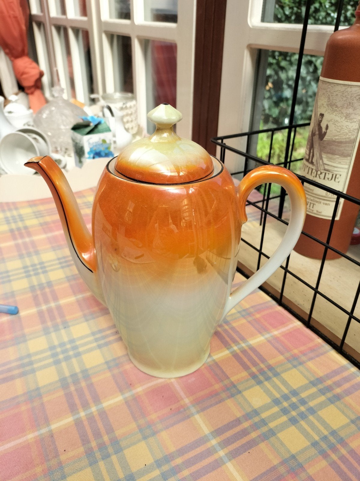 grote theepot oranje geel, Ophalen of Verzenden
