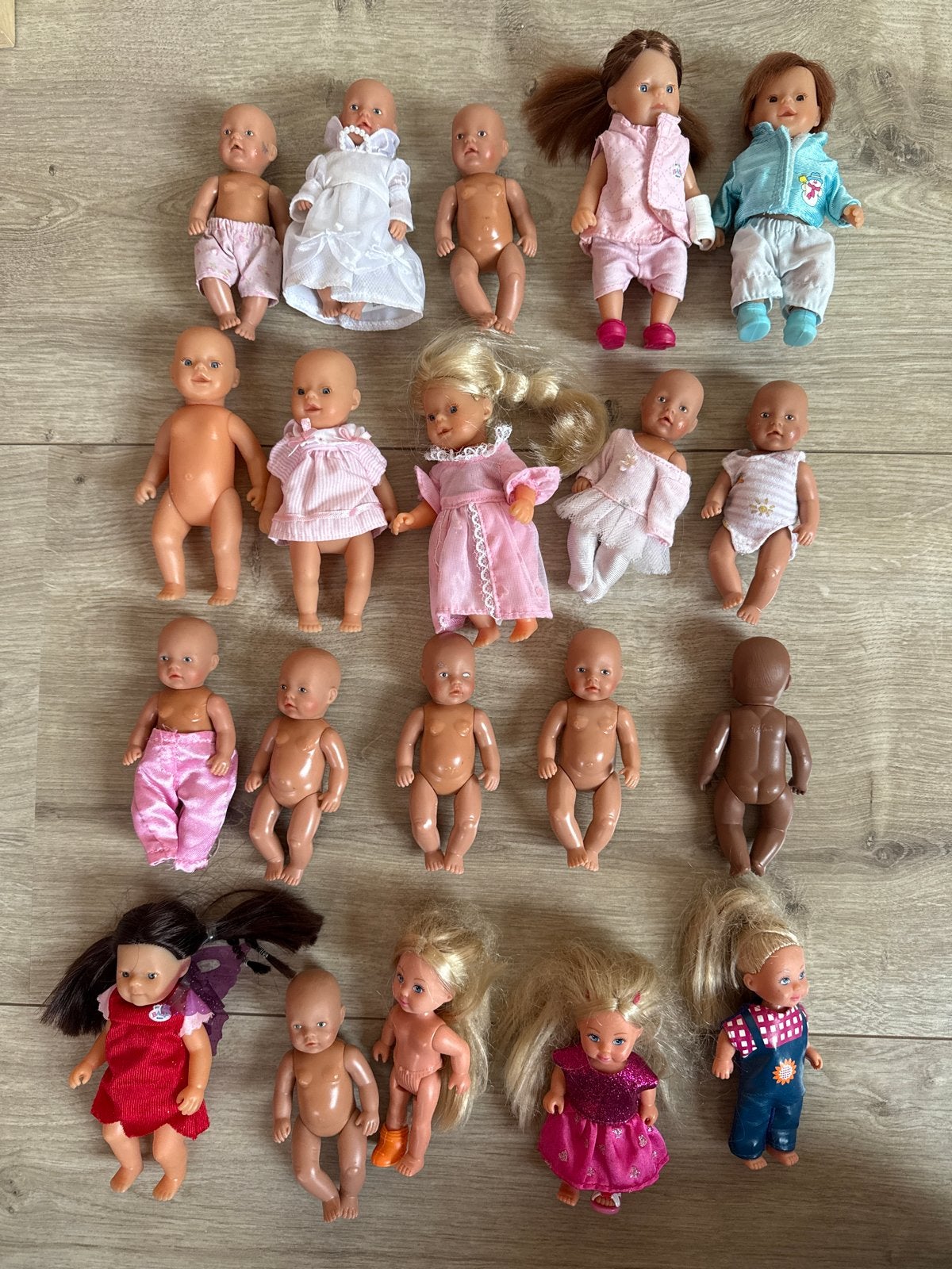 Mini babyborn met accessoires, Ophalen of Verzenden, Gebruikt, Overige typen