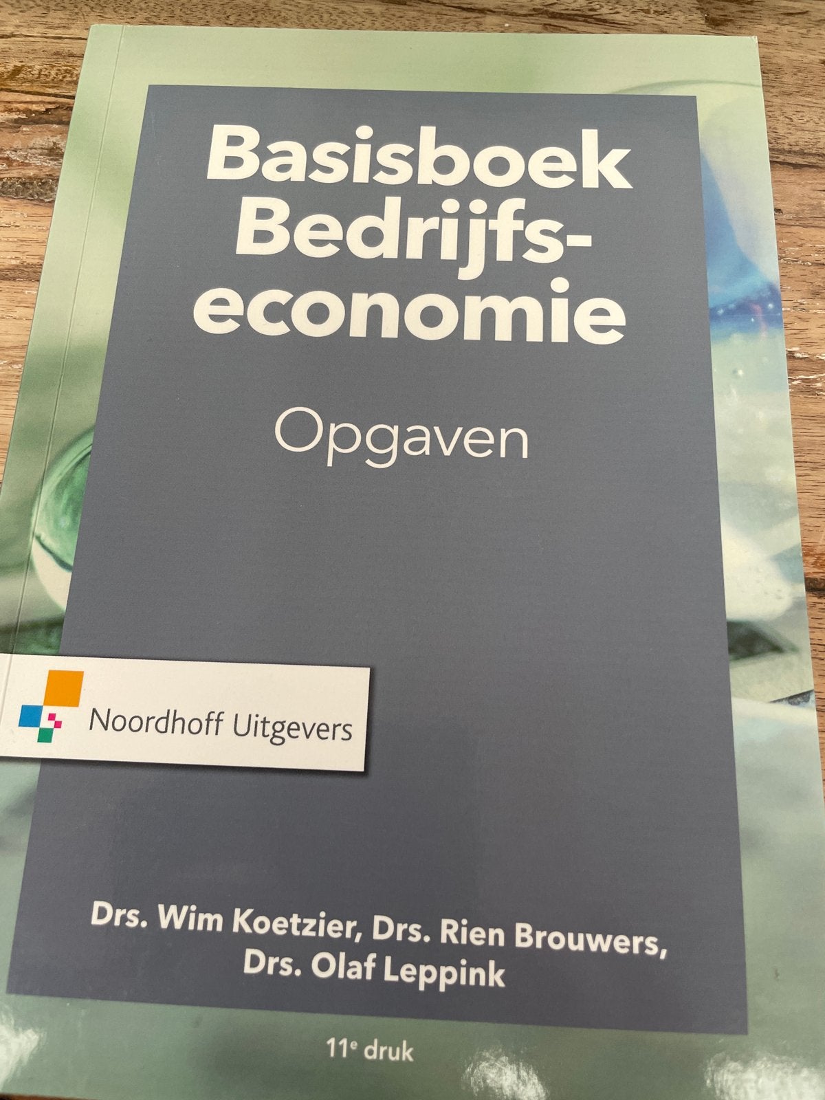 Basisboek Bedrijfseconomie Opgaven - 11e druk, Ophalen of Verzenden, Gamma, Zo goed als nieuw, HBO