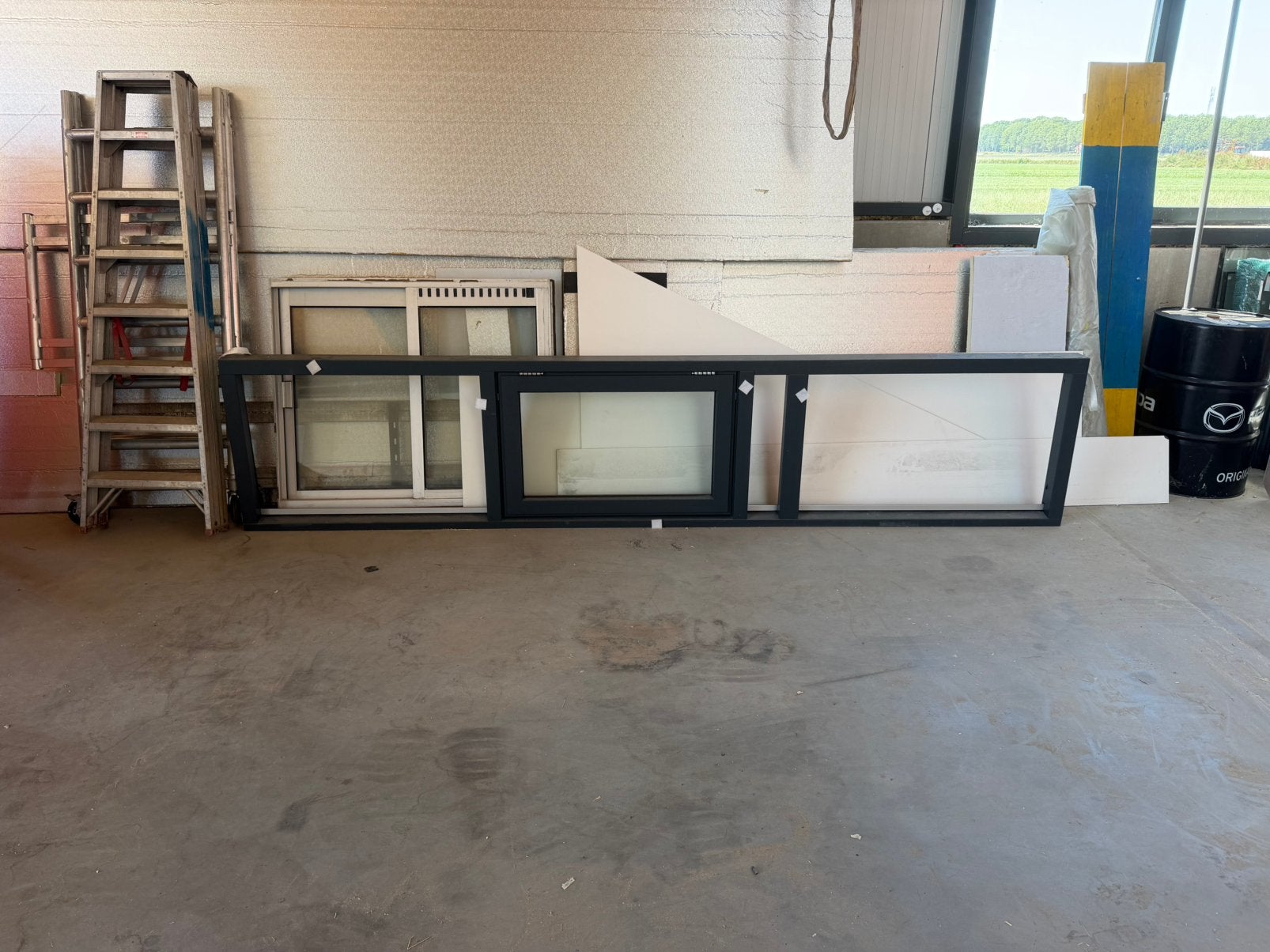 Kozijn hardhout 3800x800, Ophalen, Nieuw, Inclusief glas, 75 tot 150 cm