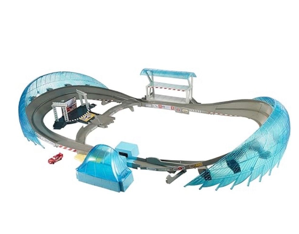 Disney Cars Toys 3 Ultimate Florida Speedway Racebaan, Kinderen en Baby's, Racebaan, Zelf te bouwen, Zo goed als nieuw, Handmatig