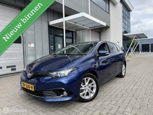 Toyota Auris 1.8 Hybrid Energy Plus, Auto's, Gebruikt, Euro 6, 4 cilinders, Blauw