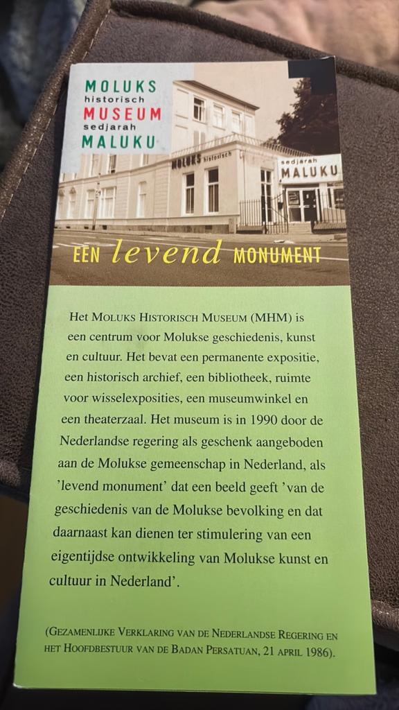 Folder museum molukken, Ophalen of Verzenden, Zo goed als nieuw