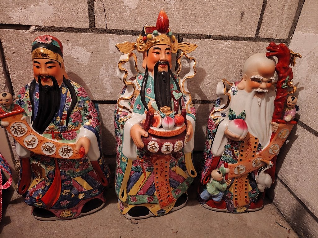 drie Chinese geluksgoden( Sanxin/fuk luk sau), Ophalen, 40 cm, Steen/keramiek, Zo goed als nieuw
