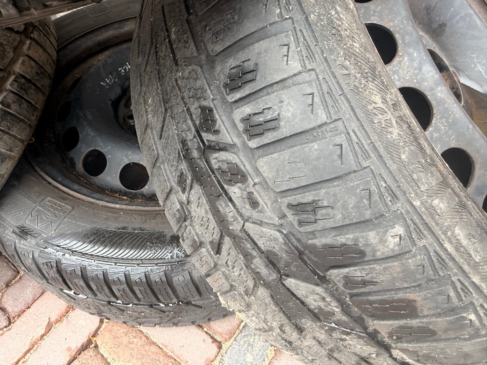Winterbanden met velgen - 195/55 R15, Ophalen, Gebruikt, 15 inch, Banden en Velgen