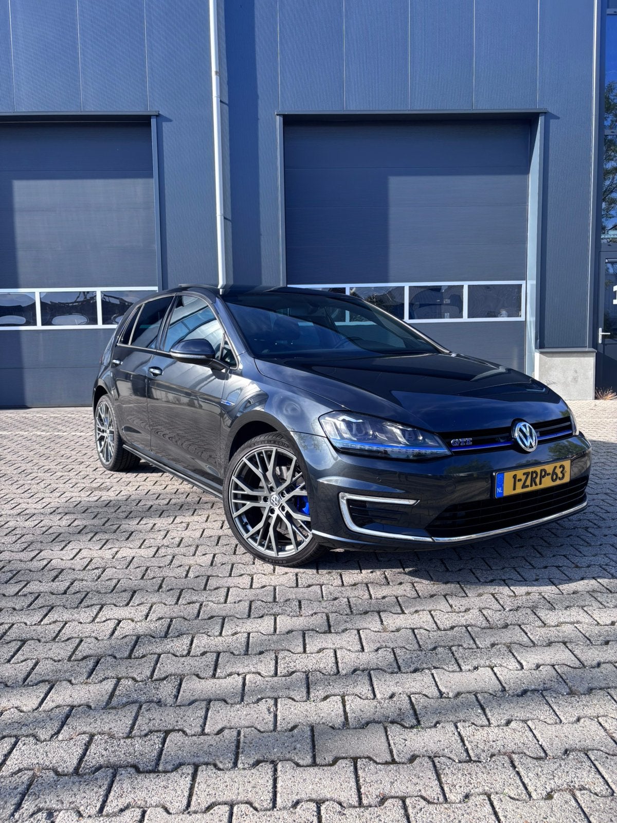 Volkswagen Golf 1.4 TSI Phev 150KW GTE 5D 2015 Grijs, Auto's, Stof, 4 cilinders, 1395 cc, 1499 kg