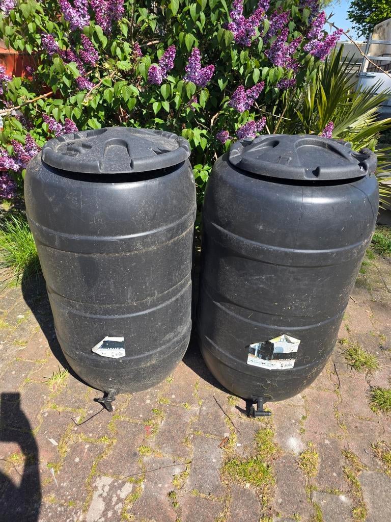2x Regenton 210L   H97cm  Ø57cm, Ophalen, Kunststof, Met kraantje, 150 liter of meer