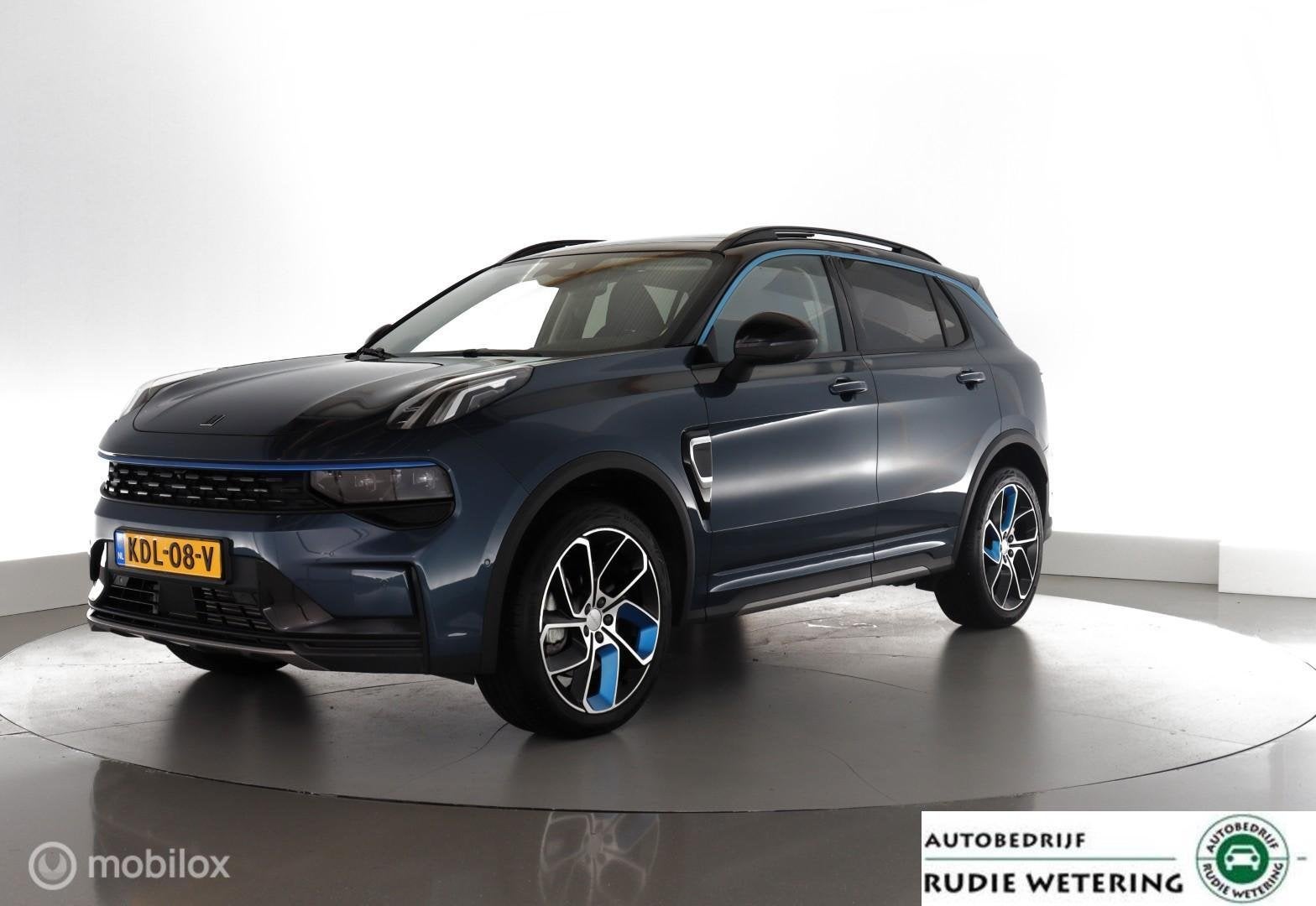 Lynk & Co 01 1.5 PHEV 261pk pano|carplay|360cam|acc|lmv20, Stof, Euro 6, Met garantie (alle), Blauw