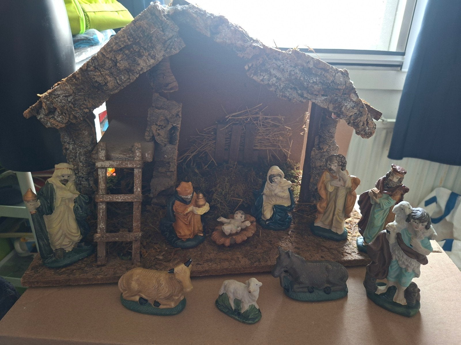 grote kerststal met kerst figuren van steen, Ophalen of Verzenden, Gebruikt