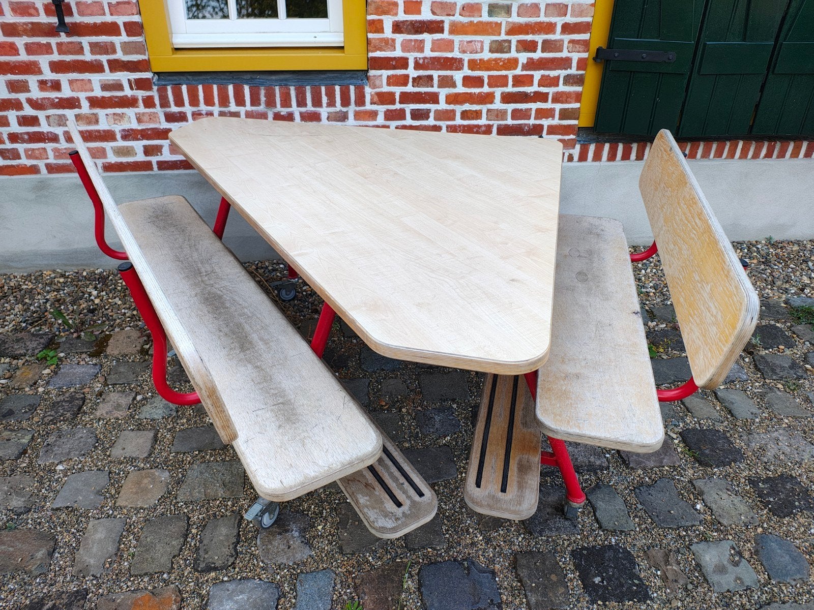 Gratis kinder tafel, Ophalen, Gebruikt, Rechthoekig, Hout