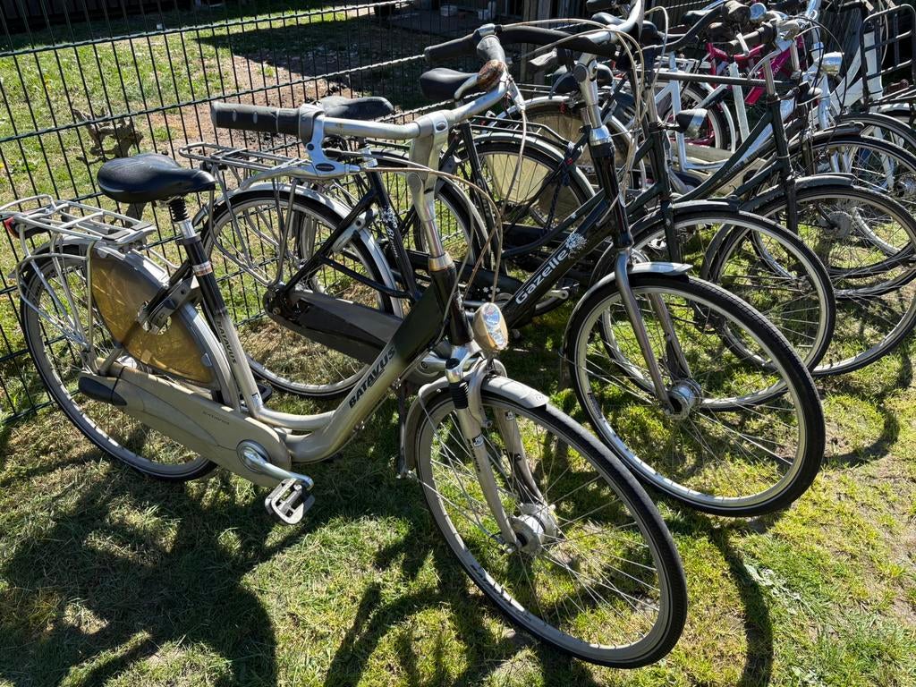 Te koop 10 opknappers herenfiets en damesfietsen, Gebruikt, Versnellingen, Batavus, Ophalen of Verzenden