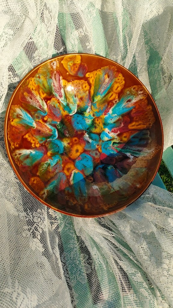 Design schaal bruin, turquoise, okergeel. Diameter 30 cm, Ophalen of Verzenden