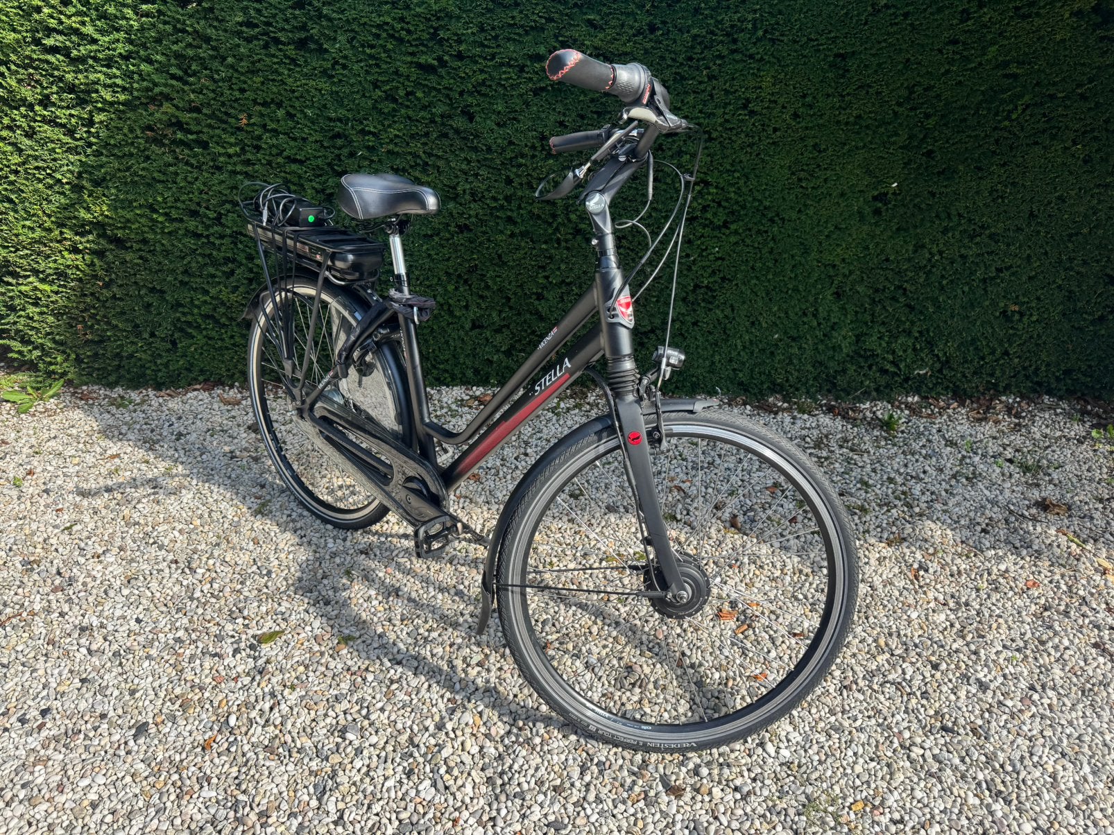 Stella Vicenza Nero elektrische damesfiets – 1485 km NIEUW, Overige merken, (Extra) lage instap, Ophalen of Verzenden, Zo goed als nieuw