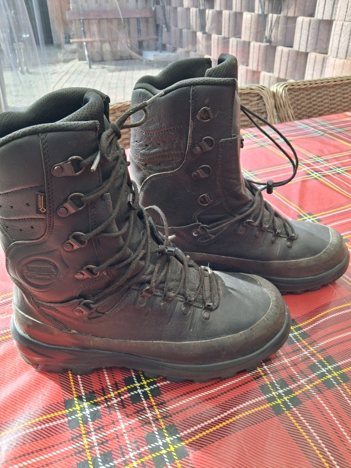 meindl maat 44, Zwart, Ophalen of Verzenden, Zo goed als nieuw, Wandelschoenen of Bergschoenen