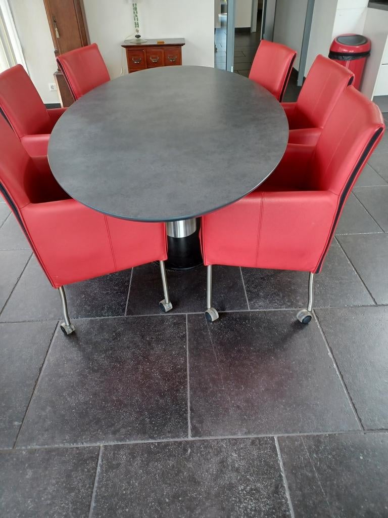 Bree's New World tafel, Huis en Inrichting, Ophalen, Gebruikt, 200 cm of meer, 50 tot 100 cm