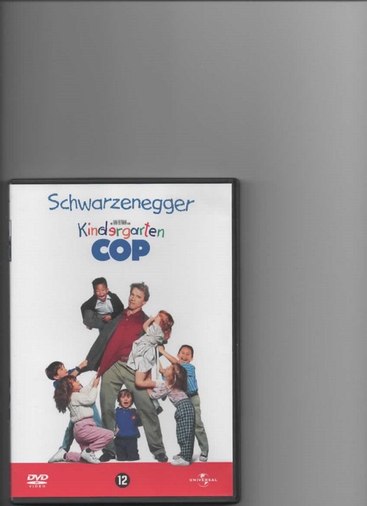 Kindergarten Cop (1990), Cd's en Dvd's, Dvd's | Komedie, Vanaf 12 jaar, Ophalen of Verzenden, Zo goed als nieuw, Overige genres