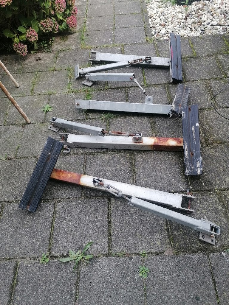 Verstelbare bootsteunen voor trailer boot., Watersport en Boten, Ophalen, Zo goed als nieuw, Overige typen