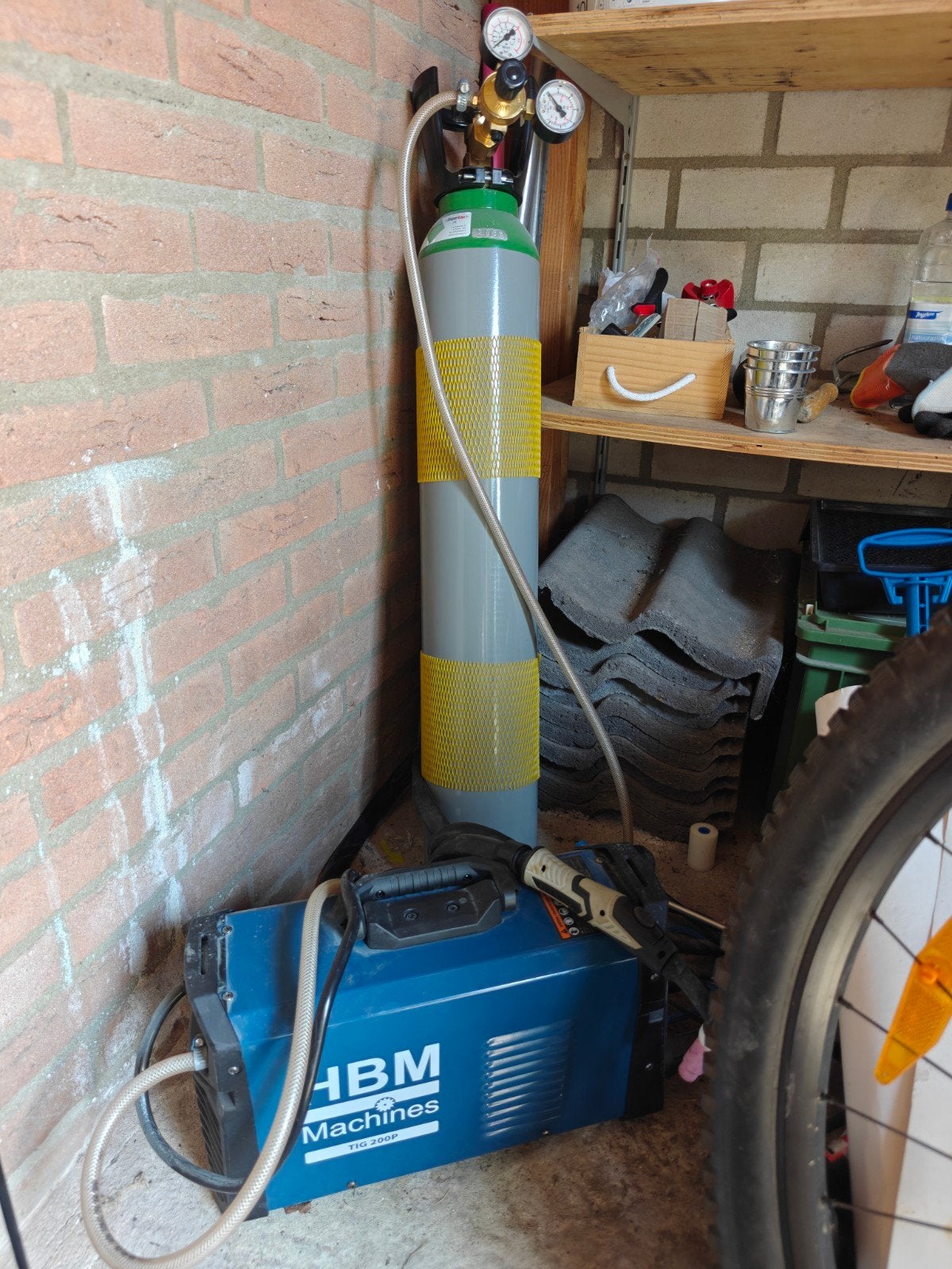 HBM Machines TIG 200P DC Lasapparaat met gasfles, Doe-het-zelf en Verbouw, Gereedschap | Lasapparaten, Tig, 150 tot 250 ampère