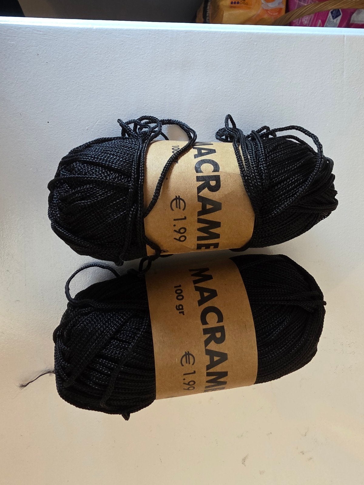 Zwart Macramé Garen - 2 bollen van 100 gram, Zwart, Textiel, Nieuw, Ophalen of Verzenden