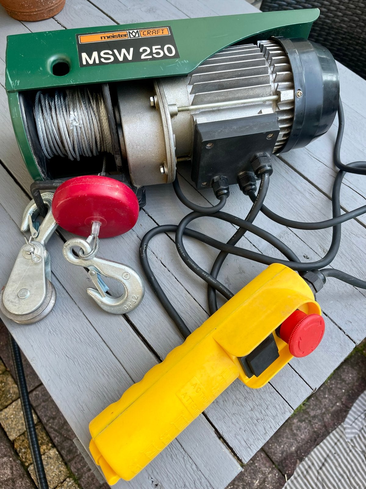 MSW 250 Elektrische Takel - 250 kg Hefvermogen, Ophalen of Verzenden, Zo goed als nieuw, Elektrisch