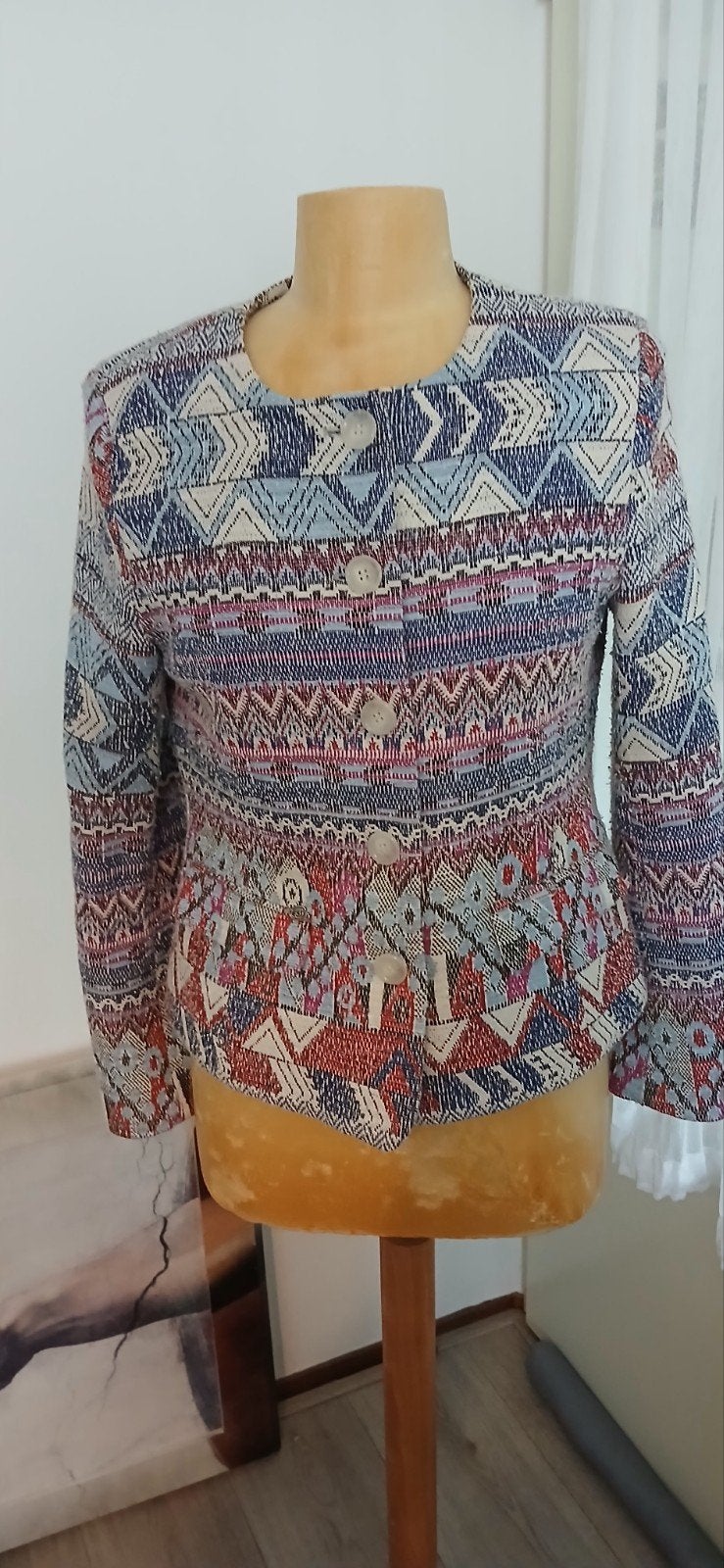 B THREE Beeldig jasje mt 38 40, Kleding | Dames, Jasjes, Kostuums en Pakken, Maat 38/40 (M), Overige kleuren, Verzenden, Nieuw