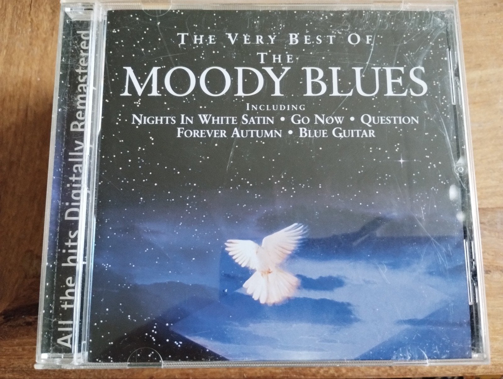 The Very Best Of The Moody Blues CD - Zo goed als nieuw, Cd's en Dvd's, Cd's | Pop, Ophalen of Verzenden, 2000 - 2009, Zo goed als nieuw
