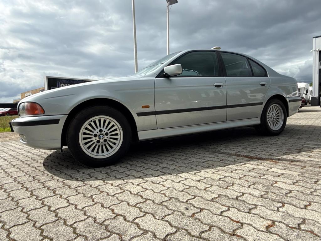 BMW 5-serie 523i young timer, Achterwielaandrijving, Gebruikt, 2494 cc, 10 km/l