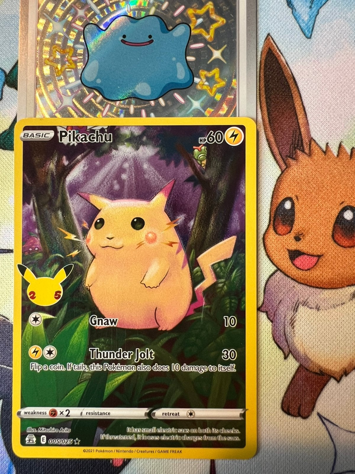 Pikachu 005 Celebrations, Verzenden, Zo goed als nieuw, Losse kaart, Foil