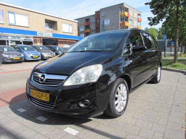 OPEL Zafira 1.8 103KW Temptation, Gebruikt, Parkeersensor, 4 cilinders, Zwart