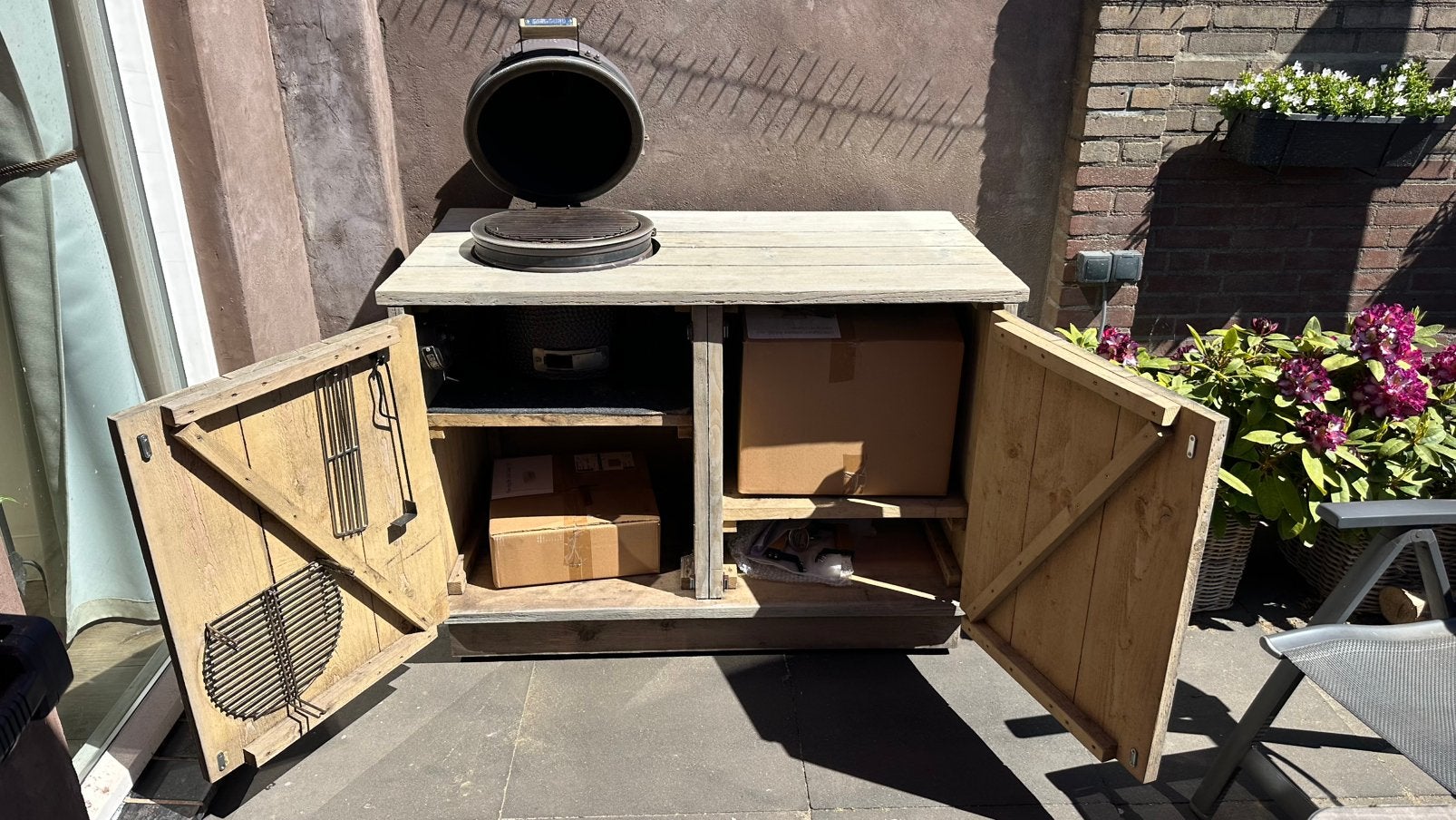Grill Guru Compact Kamado met meubel, Tuin en Terras, Buitenkeukens, Nieuw, Houtskool, Ophalen