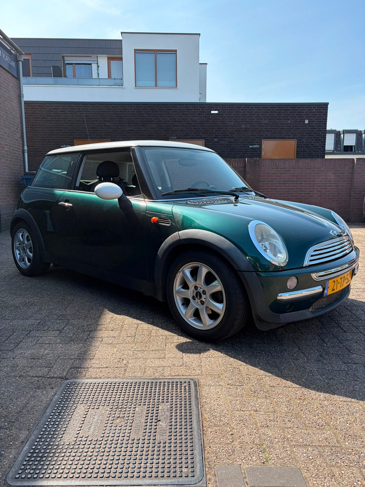Mini 1.6 16V Cooper 2002 Groen, Auto's, Voorwielaandrijving, 1025 kg, 15 km/l, 4 cilinders