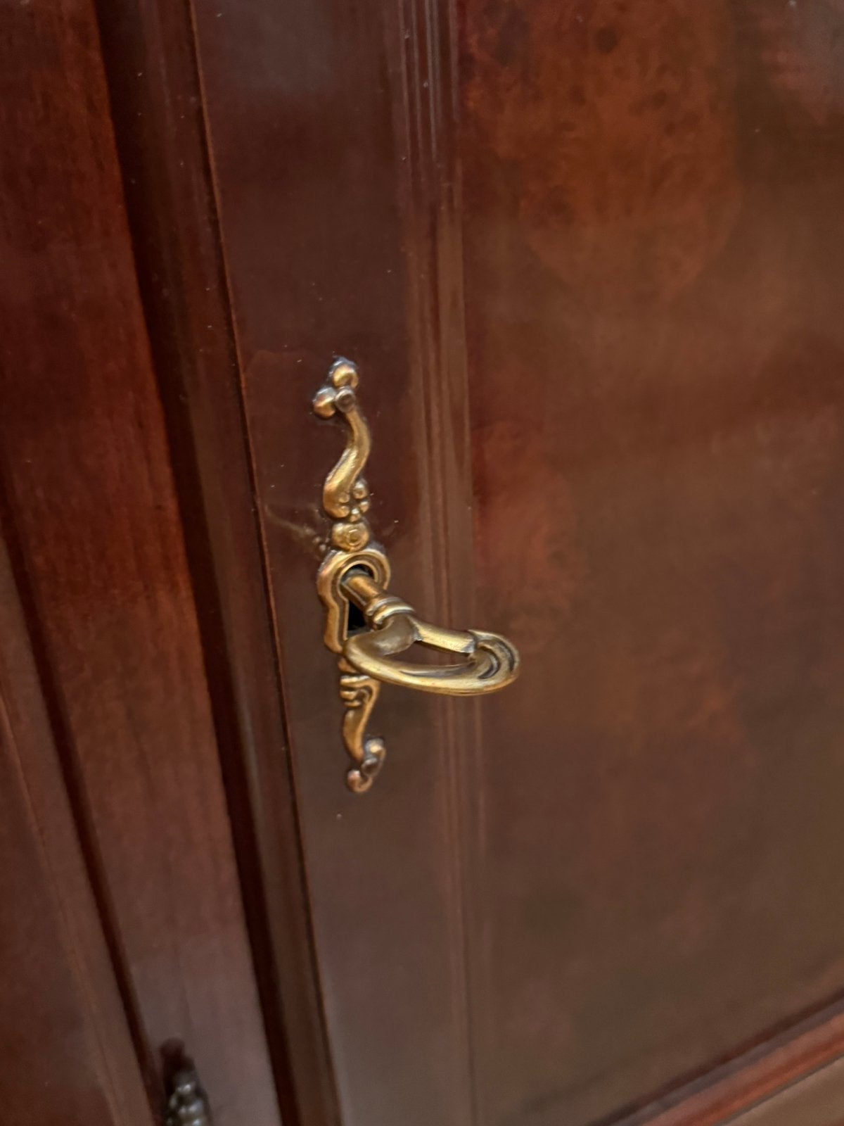 Klassiek Dressoir met Lades en Deuren, Gebruikt, 150 tot 200 cm, Ophalen of Verzenden, Met lade(s)