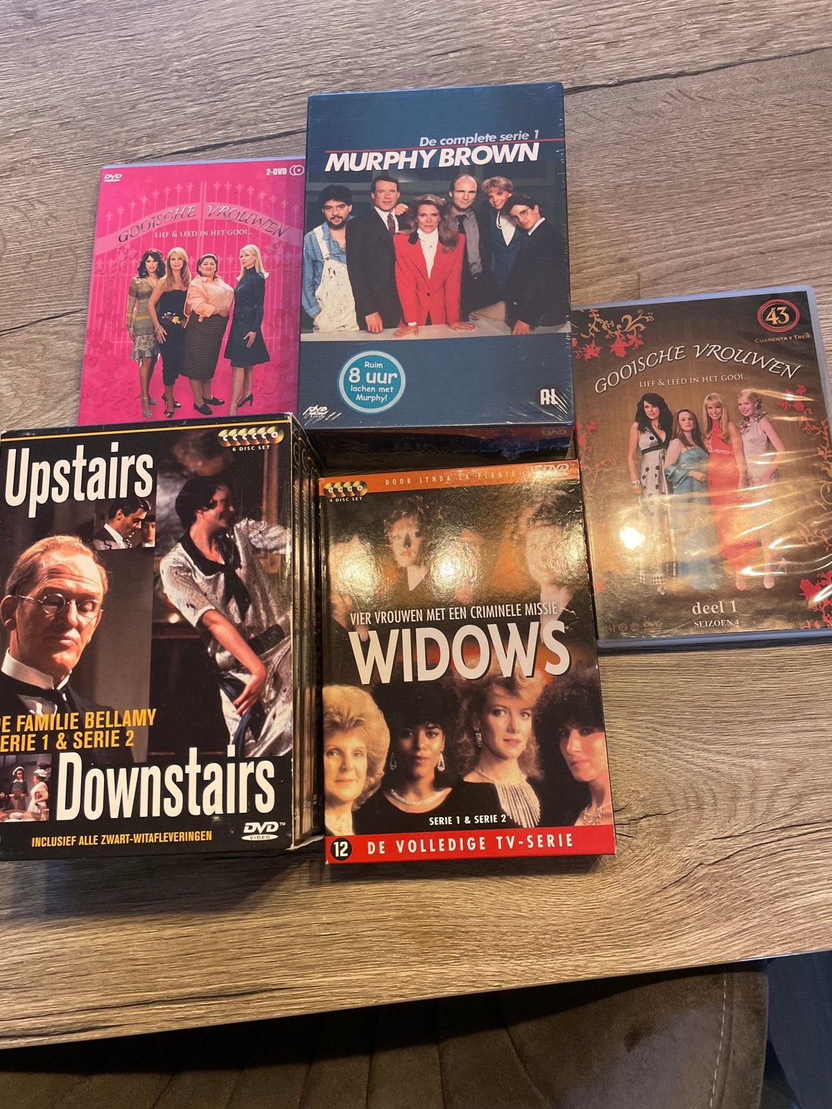 Diverse DVD Boxsets: Gooische Vrouwen, Murphy Brown, Widows, Nederlands, Drama, Nieuw in verpakking, Vanaf 12 jaar