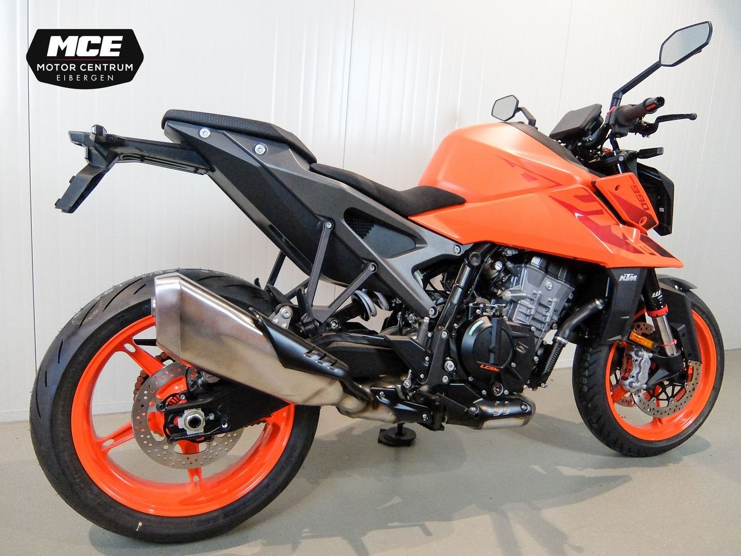KTM 990 DUKE (bj 2026), Motoren, Motoren | KTM, 2 cilinders, KTM, Motorrijbewijs A, Bedrijf