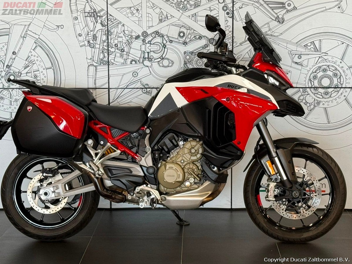 Ducati MULTISTRADA V4 S (bj 2021), Motoren, Sport, Meer dan 35 kW, 1158 cc, Handgeschakeld