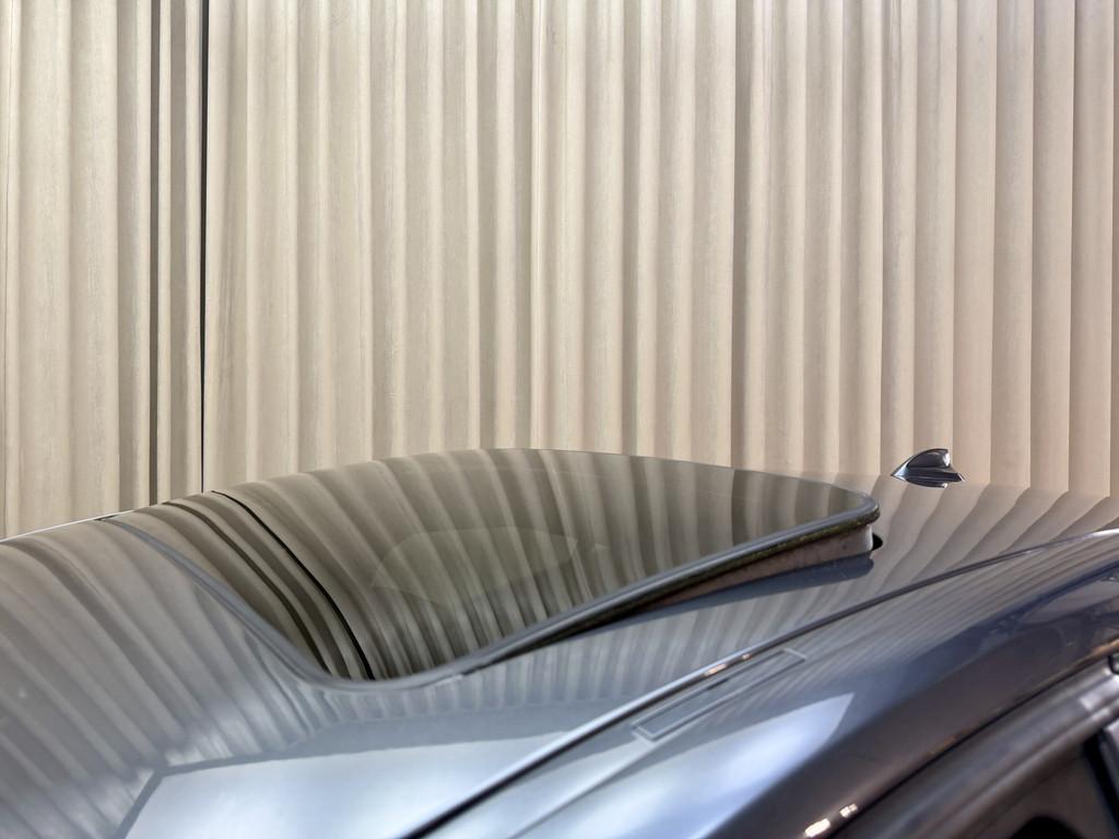 BMW 1-serie 125i *Sportline* Leder / Schuif/Kanteldak / Navi, 1-Serie, Euro 5, Gebruikt, 4 cilinders