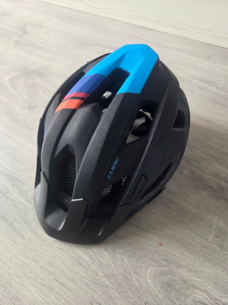 Cube FietsHelm Maat M  Zo goed als nieuw, Ophalen of Verzenden, Zo goed als nieuw, Heer of Dame