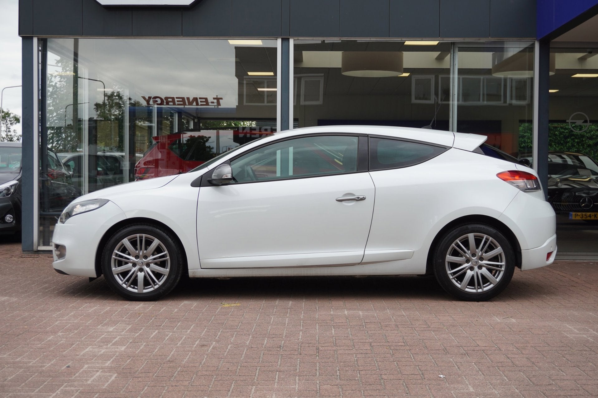 Renault Mégane Coupé 1.4 TCe GT-Line StartStop | 3deurs |, Auto's, Renault, Voorwielaandrijving, Gebruikt, Zwart, 4 cilinders
