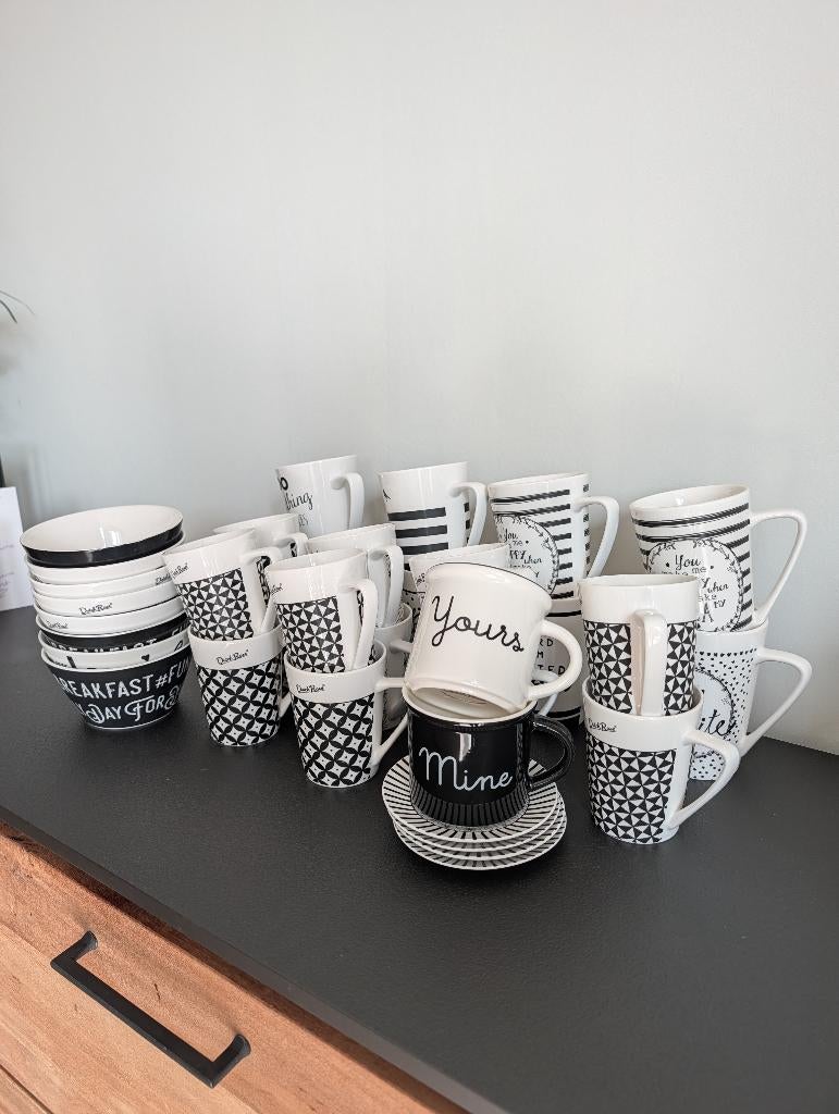 Dutch rose servies, Ophalen of Verzenden, Zo goed als nieuw, Overige stijlen, Porselein