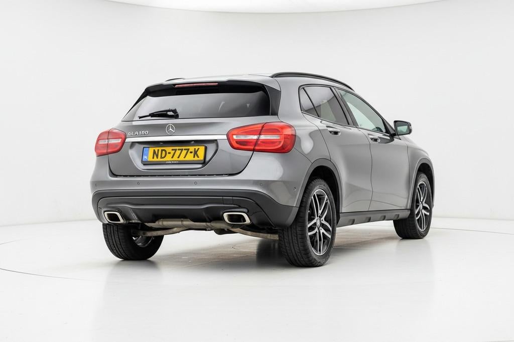 Mercedes-Benz GLA-klasse 180 Ambition, Auto's, Gebruikt, Euro 6, 4 cilinders, 715 kg