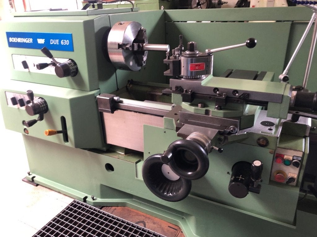 Draaibank VDF Boehringer DUE 630, Ophalen, Zo goed als nieuw, Metaaldraaibank, 1000 mm of meer