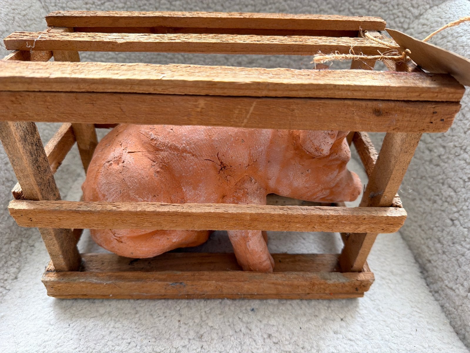 Decoratief varken in houten kistje - Terracotta, Ophalen of Verzenden