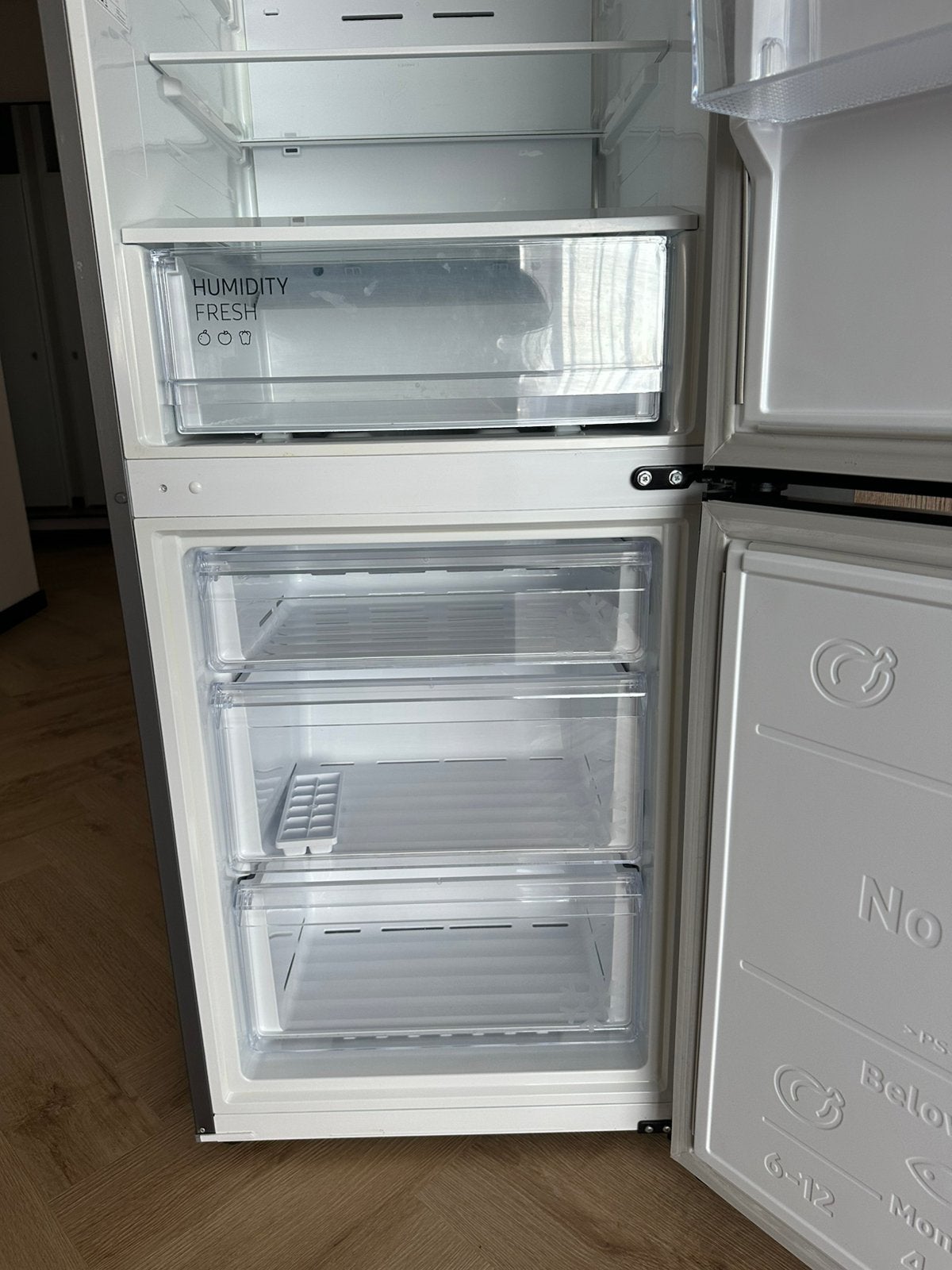Foto 4 van Samsung RB34T670DSA koel-vriescombinatie - 344L - NO FROST