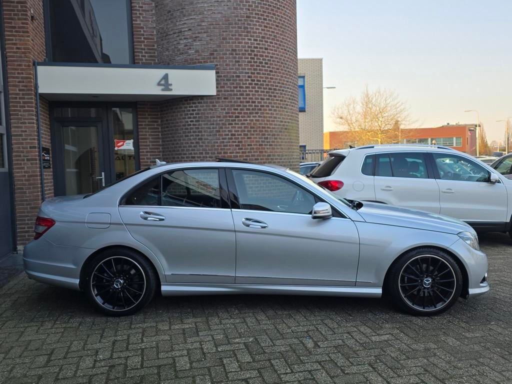 Mercedes-Benz C-klasse 300 Avantgarde 4-Matic |Dakraam |Leer, Euro 5, Gebruikt, 1535 kg, Leder en Stof